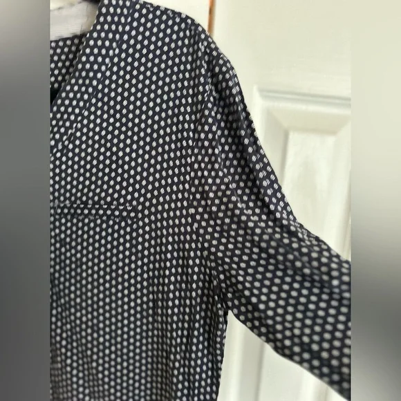 ✌️4 for $20✌️ Saint James neck tie blouse - Picture 4 of 15